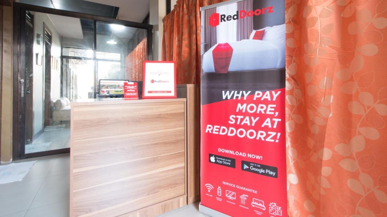 Hotel Reddoorz @ San Jose Tagbak Jaro Iloilo Exterior foto